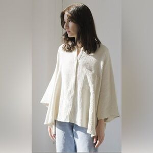 💥PRICE DROP💥 BAHHGOOSE BATWING BLOUSE- WHEAT